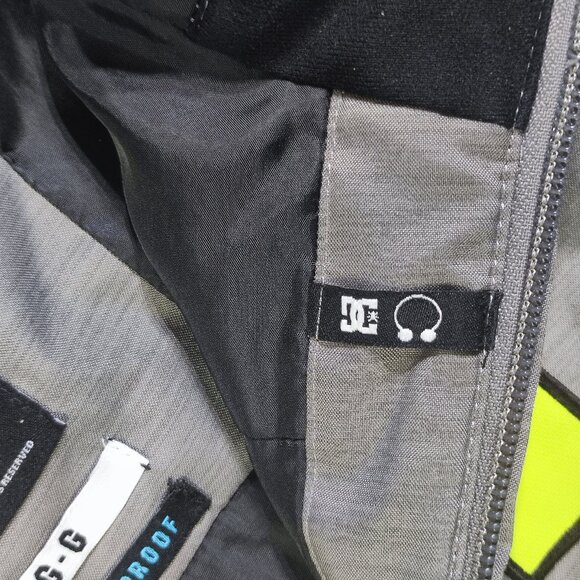 DC 10K waterproof jacket ski/snowboard youth size L grey with graphic design - Picture 8 of 13